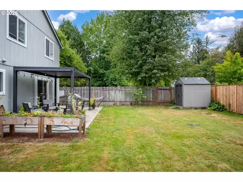 Exterior - 1322 SE La Mesa Ave, Gresham, OR 97080 photo 13 of 13