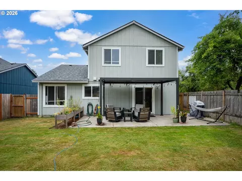 Exterior - 1322 SE La Mesa Ave, Gresham, OR 97080 photo 10 of 13