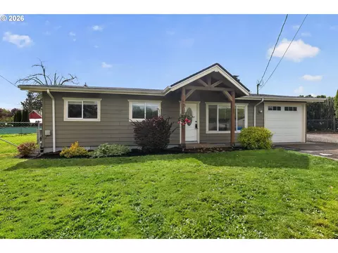 182 Elmar Dr, Oregon City, OR 97045