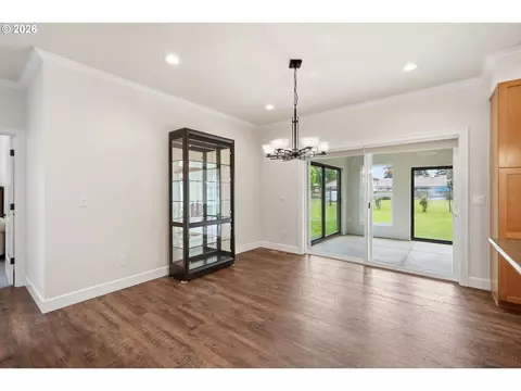 Dining - 106 Hansen Ln, Eugene, OR 97404 photo 1 of 1