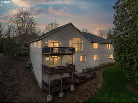 Exterior - 3544 SE Deer Creek Way, Gresham, OR 97080 photo 9 of 9