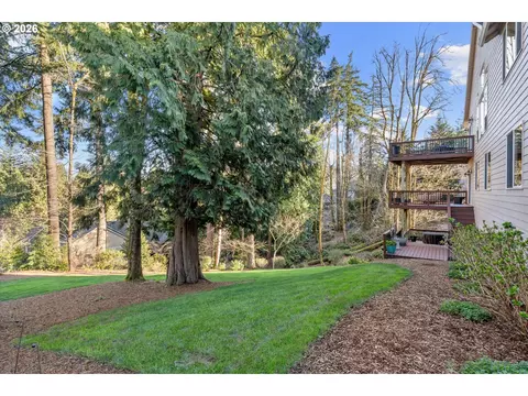 Exterior - 3544 SE Deer Creek Way, Gresham, OR 97080 photo 6 of 9
