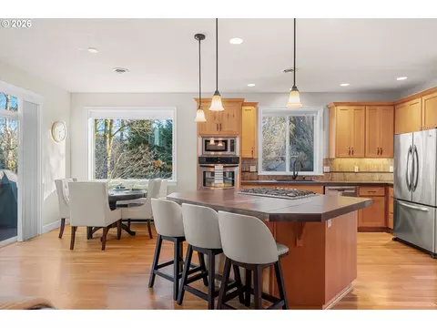 Kitchen - 3544 SE Deer Creek Way, Gresham, OR 97080 photo 1 of 6