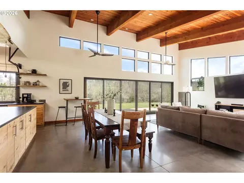 Dining - 85535 Lancer Ln, Eugene, OR 97405 photo 1 of 3