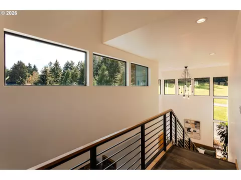 Entry Way - 85535 Lancer Ln, Eugene, OR 97405 photo 5 of 5
