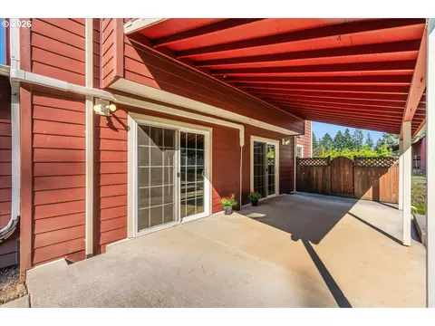 Exterior - 35000 SE Colorado Rd, Sandy, OR 97055 photo 2 of 9