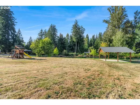 Exterior - 35000 SE Colorado Rd, Sandy, OR 97055 photo 6 of 9