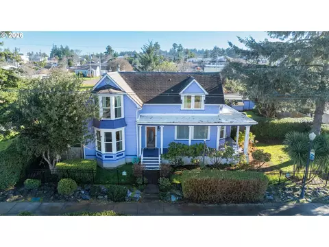 265 S Empire Blvd, Coos Bay, OR 97420