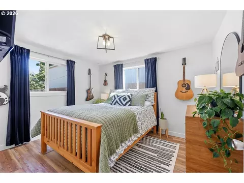 Bedroom - 2727 Edison St, Eugene, OR 97402 photo 1 of 5
