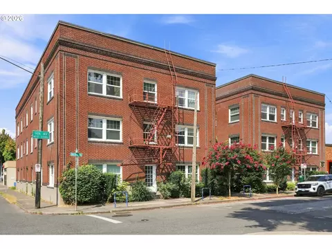 1509 NE 10th Ave #202, Portland, OR 97232