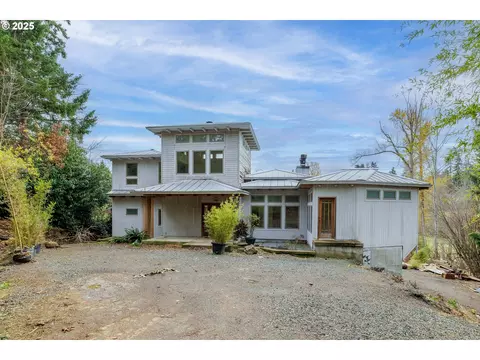 2770 Agate St, Eugene, OR 97403