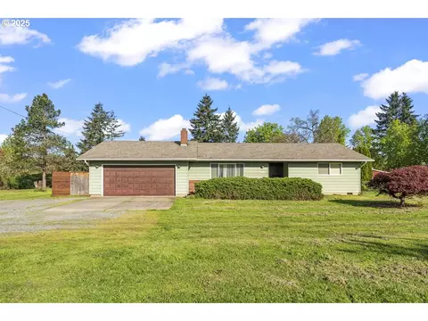19043 S South End Rd, Oregon City, OR 97045