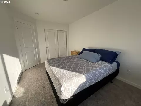 Bedroom - 857 S 25th Ave, Cornelius, OR 97113 photo 3 of 4