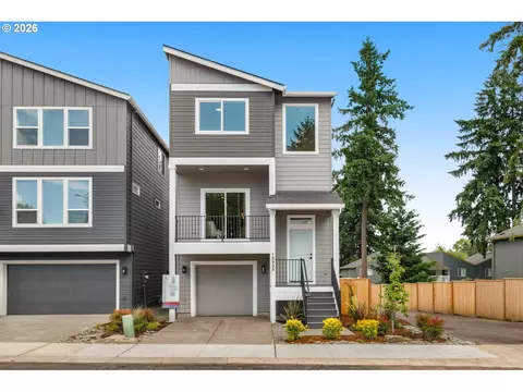 18938 SW Hazelwood Ln #L-15, Beaverton, OR 97078