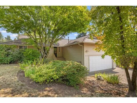20124 SW 72nd Ave, Tualatin, OR 97062