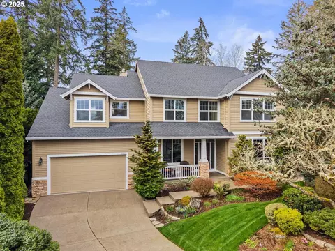 15695 SW Brighton Ct, Beaverton, OR 97007