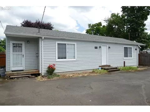 8428 SE 60th Ave, Portland, OR 97206