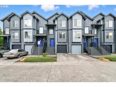5927 NE 34th St, Vancouver, WA 98661