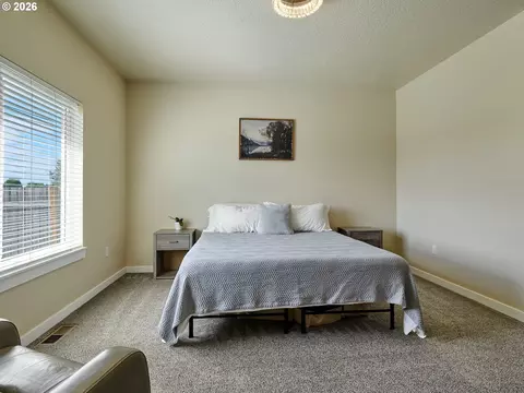Bedroom - 542 Elm Loop, Gervais, OR 97026 photo 1 of 4