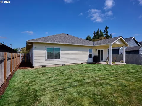 Exterior - 542 Elm Loop, Gervais, OR 97026 photo 3 of 3