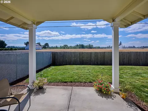 Exterior - 542 Elm Loop, Gervais, OR 97026 photo 2 of 3