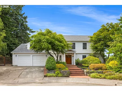 6322 Pony Ct, West Linn, OR 97068