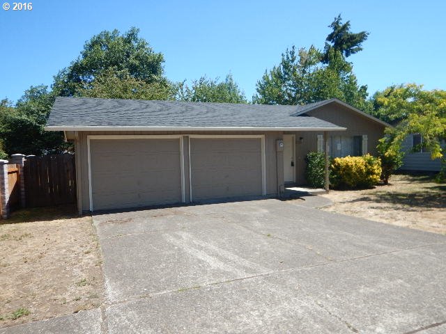2175 Laurelhurst Dr, Eugene, OR 97402 photo 1