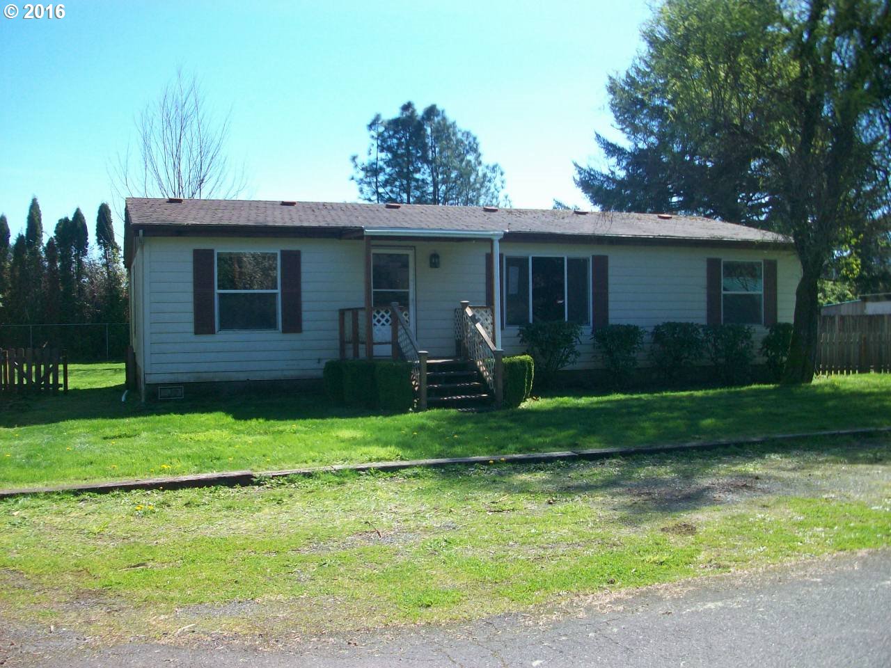 186 19th St, Lyons, OR 97358 photo 1