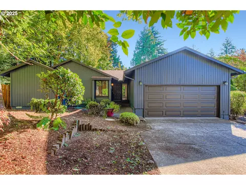 8409 SW Jamieson Rd, Portland, OR 97225