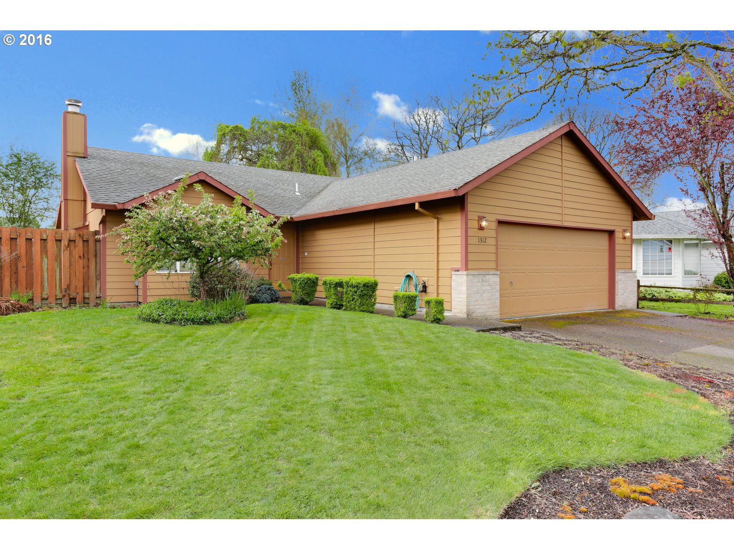 1312 Meadowlawn Pl, Molalla, OR 97038 photo 1