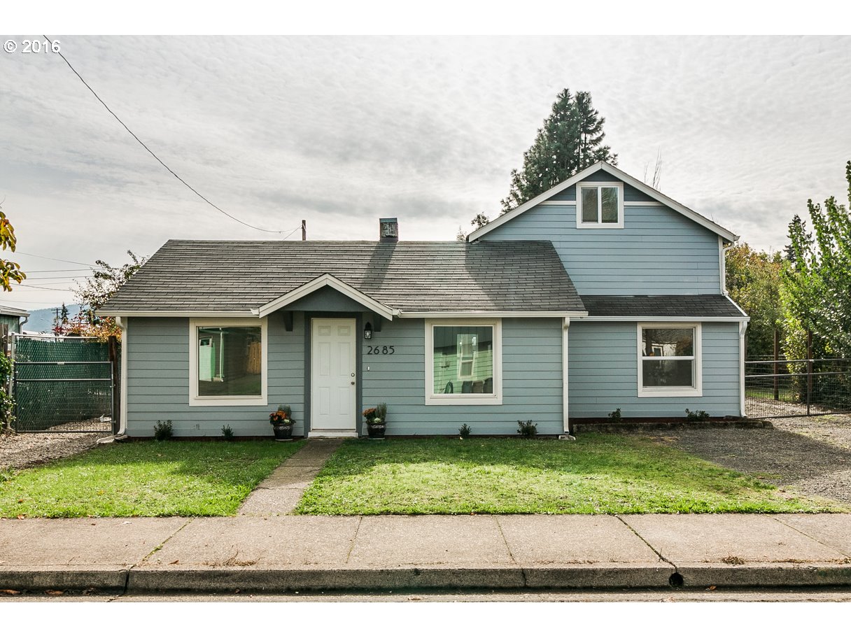 2685 C St, Springfield, OR 97477 photo 1