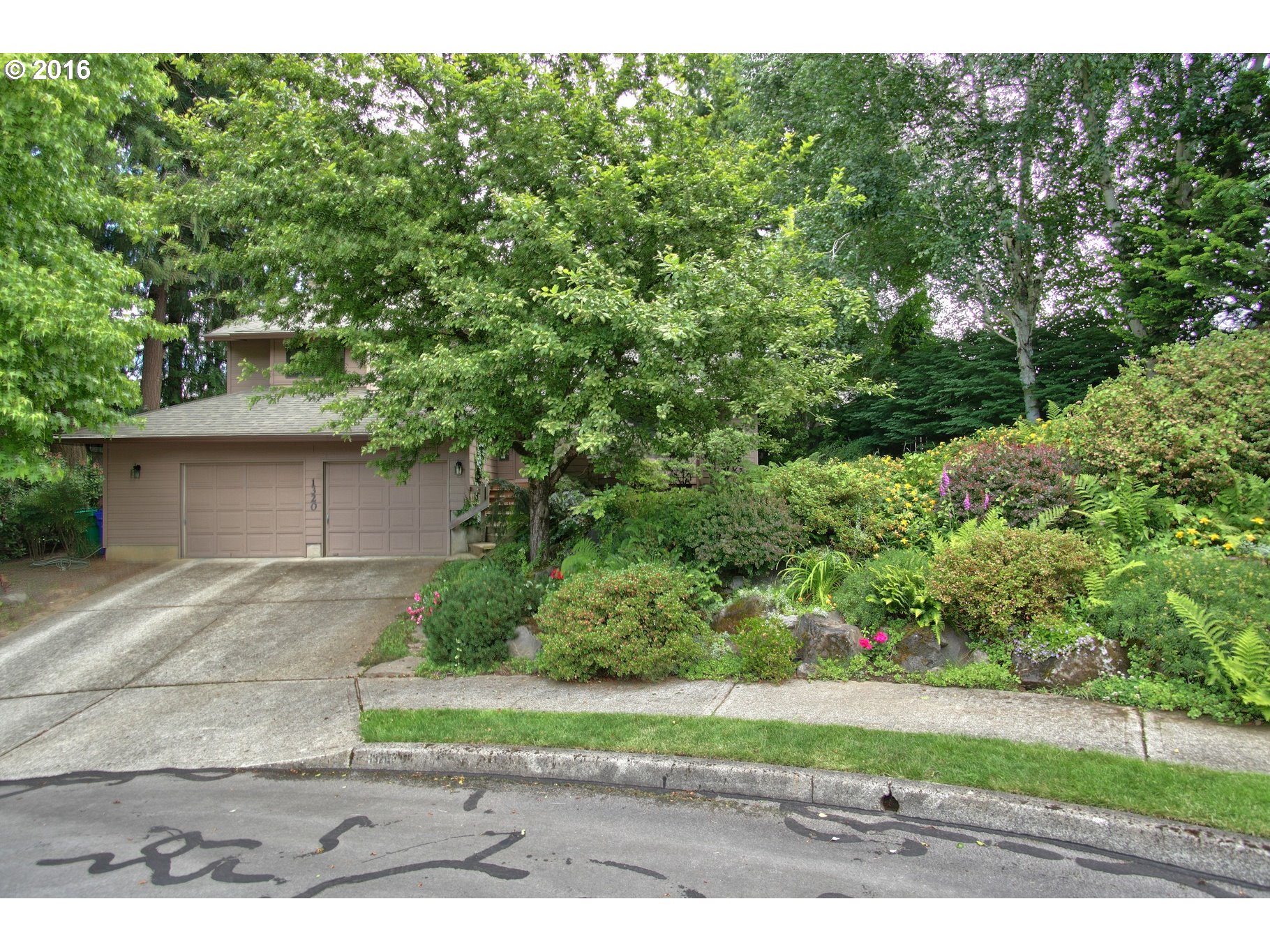 1320 SW Royal Ct, Gresham, OR 97080 photo 1