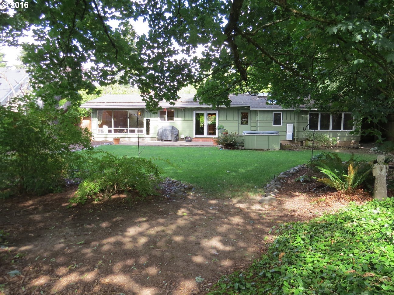 210 Sunshine Acres Dr, Eugene, OR 97401 photo 1