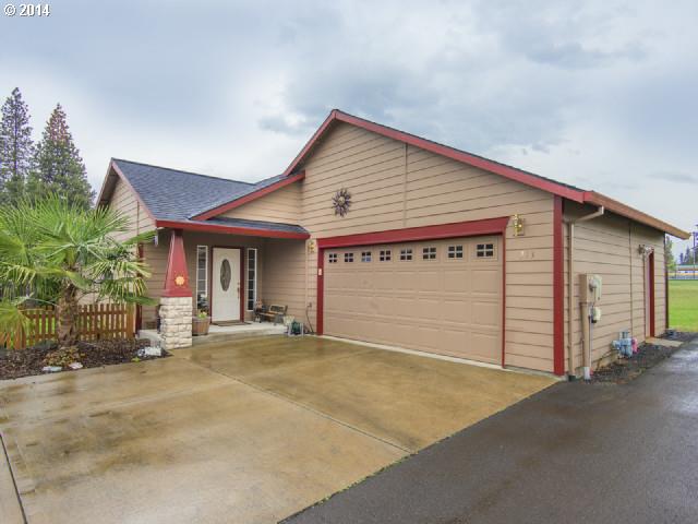 213 Eckard St, Molalla, OR 97038 photo 1