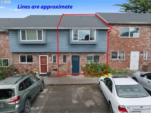 1256 NE Hogan Dr, Gresham, OR 97030