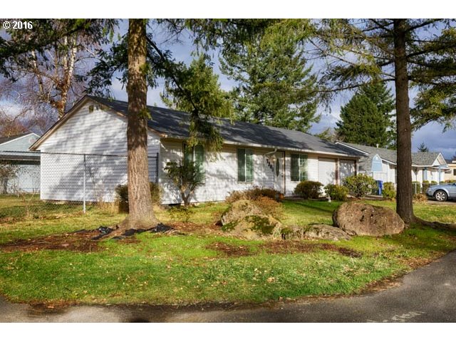3105 SE 1st St, Gresham, OR 97080 photo 1