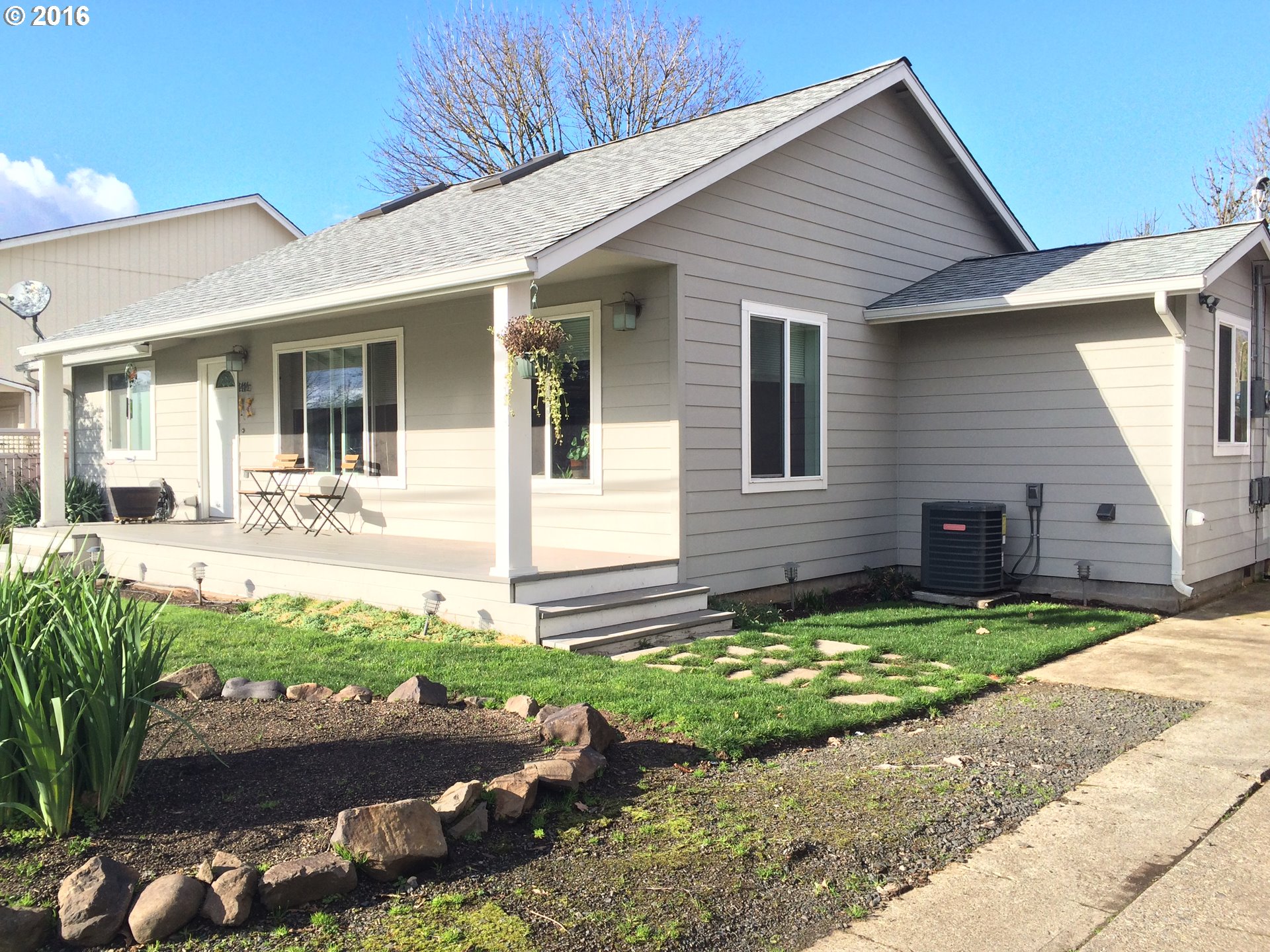 1414 S St, Springfield, OR 97477 photo 1