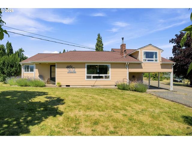 84124 Hilltop Dr, Pleasant Hill, OR 97455