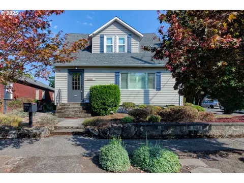 3909 NW Washington St, Vancouver, WA 98660