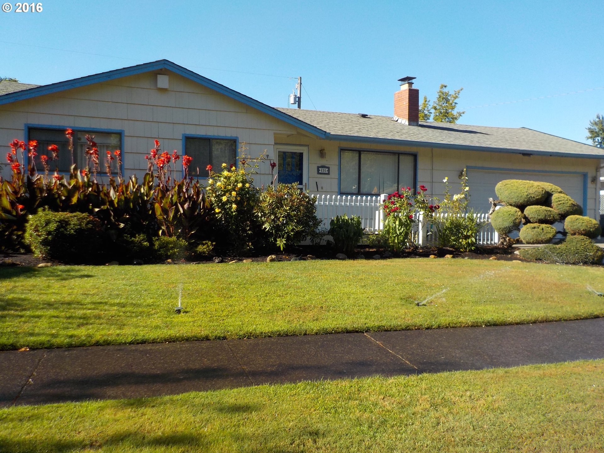 695 Hatton Ave, Eugene, OR 97404 photo 1