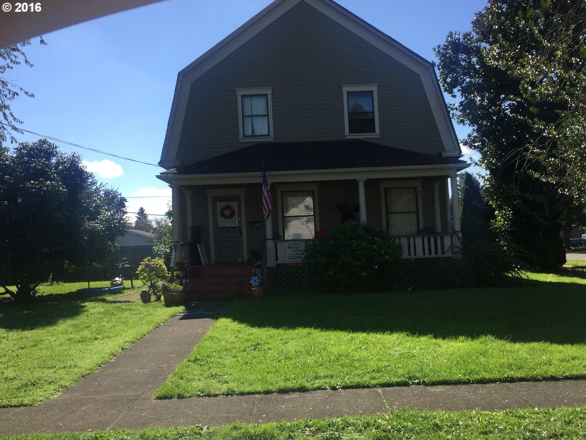802 E 4th St, Newberg, OR 97132 photo 1