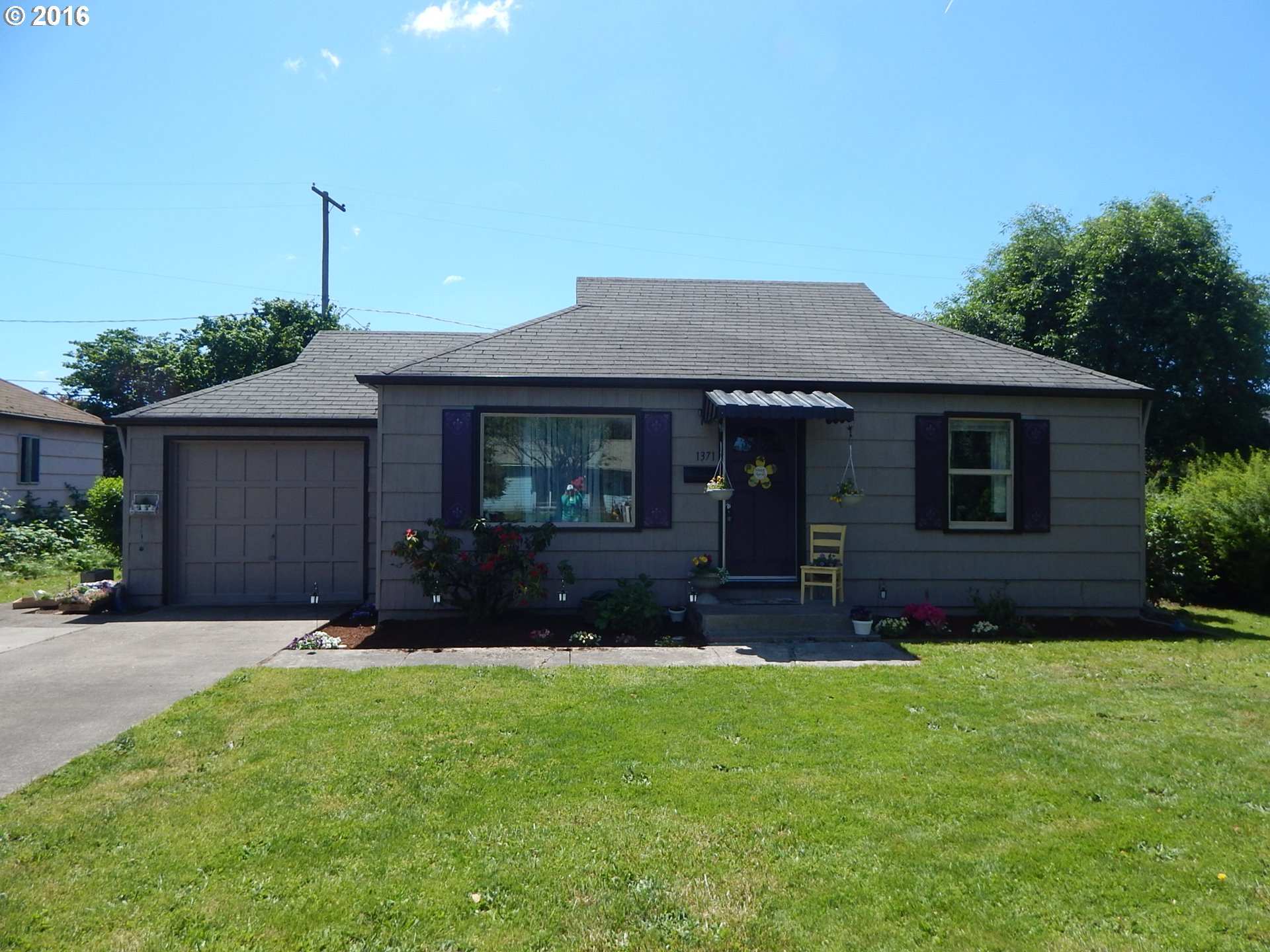 1371 Centennial Blvd, Springfield, OR 97477 photo 1
