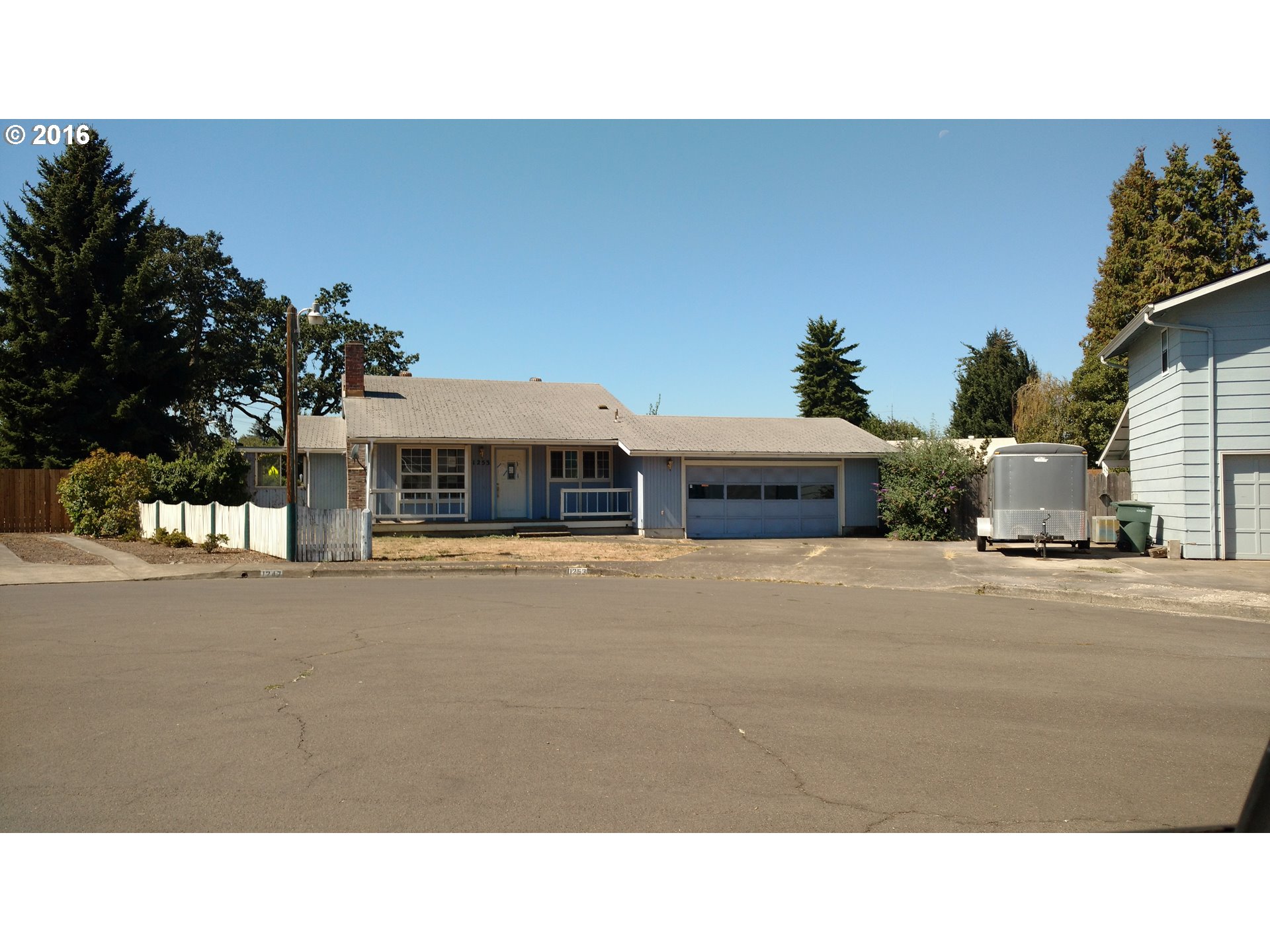 1253 Sequoia Ave, Springfield, OR 97477 photo 1