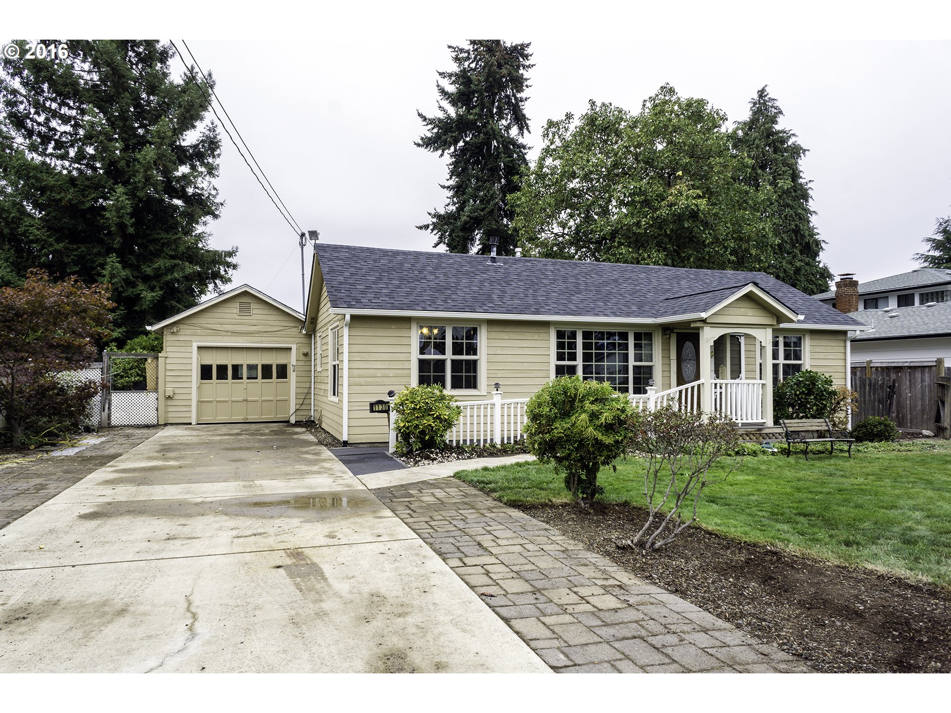 1130 Arcadia Dr, Eugene, OR 97401 photo 1