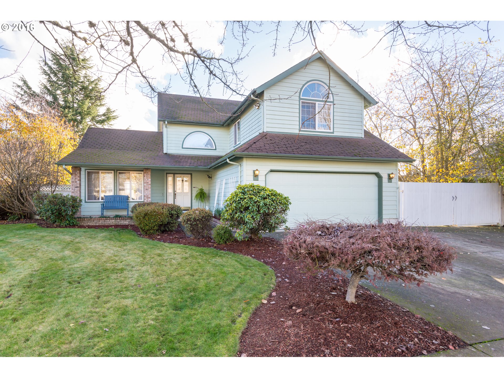 4110 N Clarey St, Eugene, OR 97402 photo 1