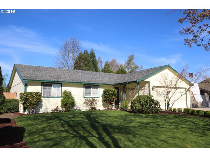 436 SW Birdsdale Dr, Gresham, OR 97080 photo 1