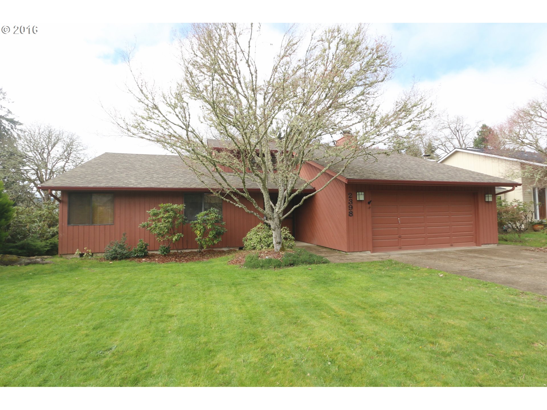 2398 Stansby Way, Eugene, OR 97405 photo 1