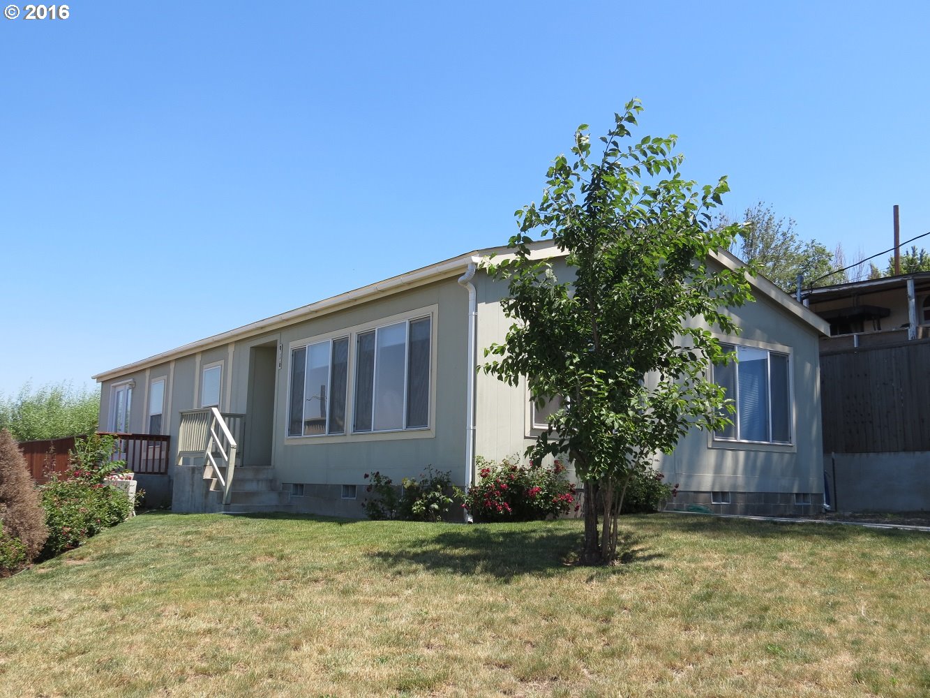 802 SW 10th St, Pendleton, OR 97801 photo 1