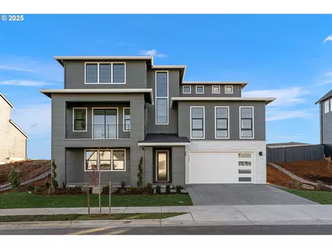 322 W Fir Loop, Washougal, WA 98671