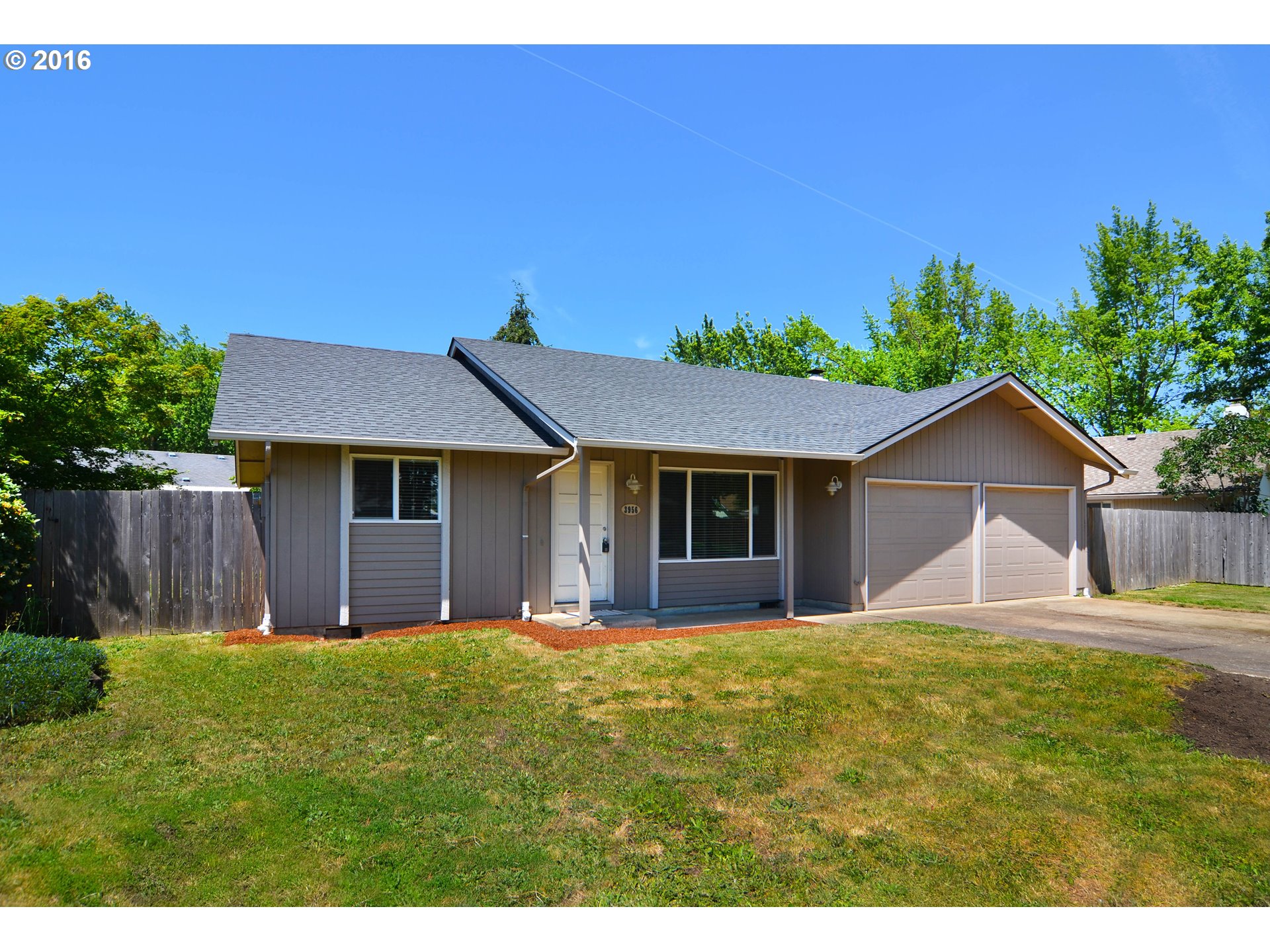 3956 Pam St, Eugene, OR 97402 photo 1